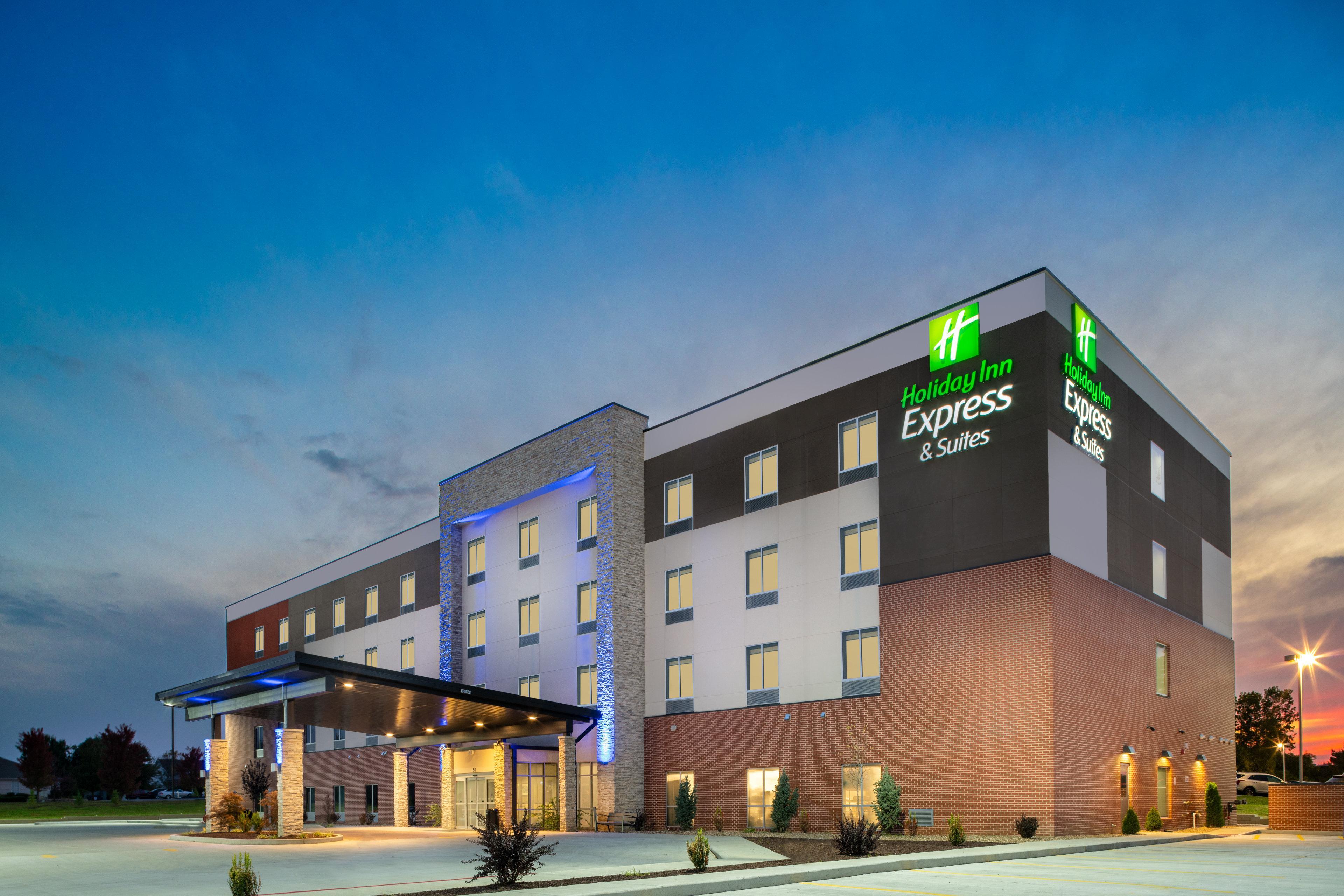 Holiday Inn Express & Suites - St Peters By Ihg Saint Peters Exterior photo